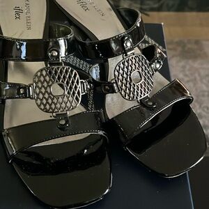Patent leather sandal